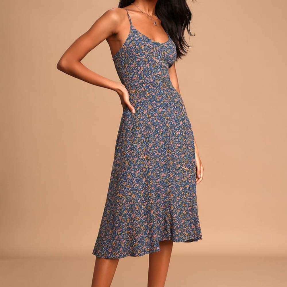 Lulu's Blue floral button up midi dress